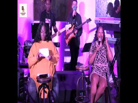 Versus Live Brandy (Tobbi White Darks) vs. Monica (Kristen Lowe) Live at Burgundy Room