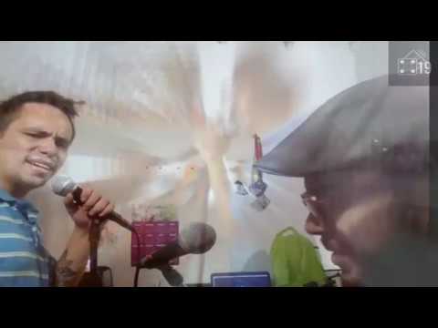 EXTRAÑOS ÁLVARO RUIZ COVER (CUATRO 19)