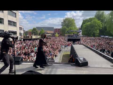 Michael Ekow & May - Wavy live at Bevrijdingsfestival Wageningen (NL)