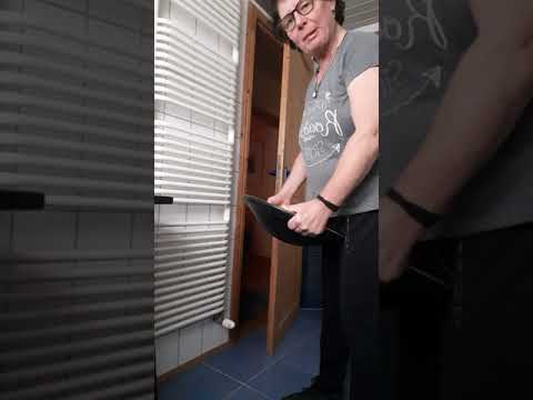 Übung zum Beugen und Strecken des Knies