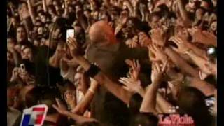 REM - The One I Love (live Personal Fest 2008, Buenos Aires, Argentina)