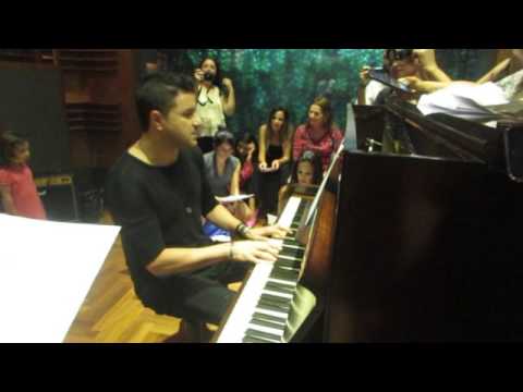 MAURÍCIO MANIERI- EU E VOCÊ (TRECHO)- ENCONTRO DE FÃS- ESTÚDIO EIFFEL STO ANDRÉ SP