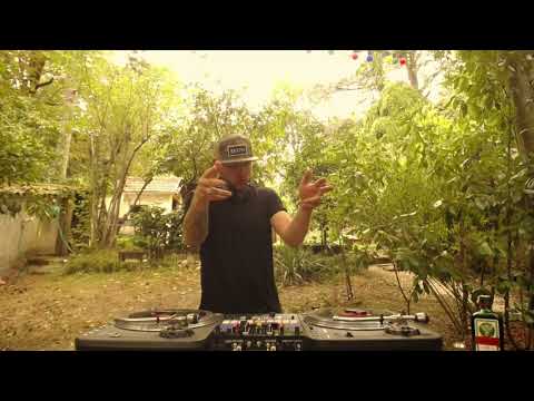 Groove Sparkz - Love in the Garden ( Official Mix ) (Hiphop-reggae mix)