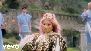 Narcisa Lyrics English Translation