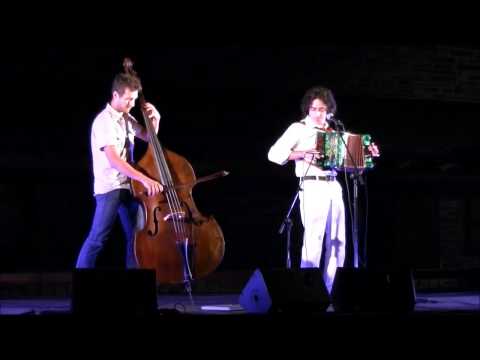 Roberto Lucanero Canto del Maggio e Saltarello