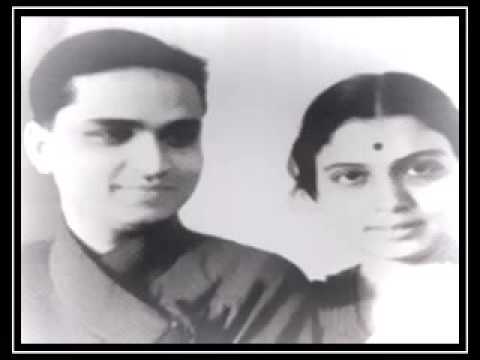 Pandit Kumar Gandharva sings a Bhajan