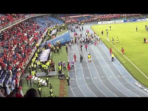 Los dos minutos después del pitazo final, pierde la mecha america vs Medellin 0-2