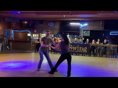 Sigal Van Krefeld & Ilya Obshadko - 916 Swing - Critique session w/ Thibault & Nicole Remirez