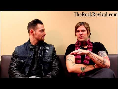 Hinder Interview with Austin Winkler on 2013 Welcome To The Freakshow Tour