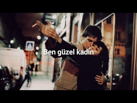 Pinhani - Gözler anlatır Akustik versiyon (sözleri)