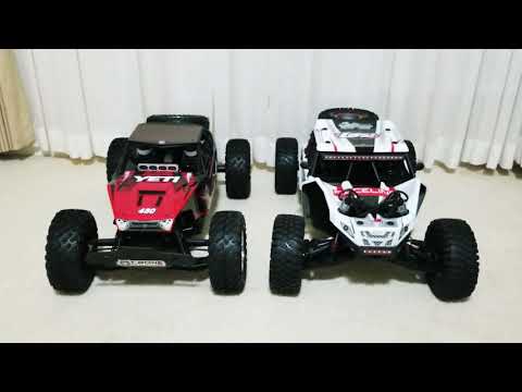 1/6 Losi Super Rock Rey vs 1/8 Axial Yeti XL