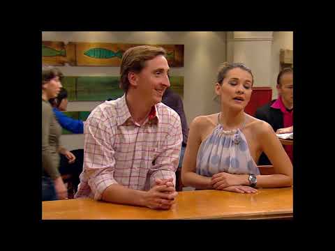 La Familia Mata 2x11 - Fiesta de Disfraces (HD 1080p)