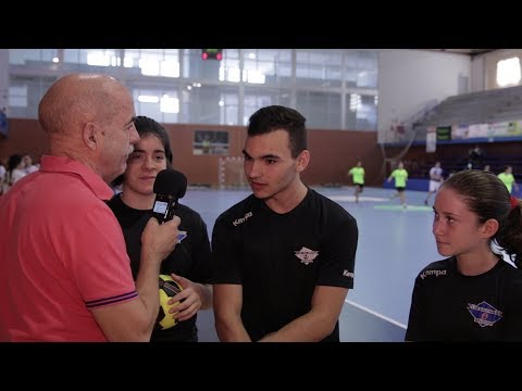 Os presentamos a nuestro equipo infantil femenino A