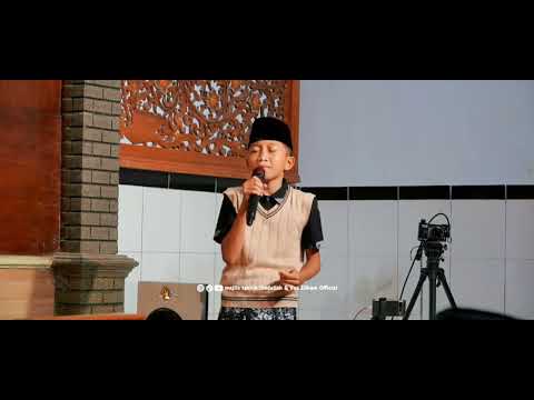 Ilham junior perfom rindu madinah