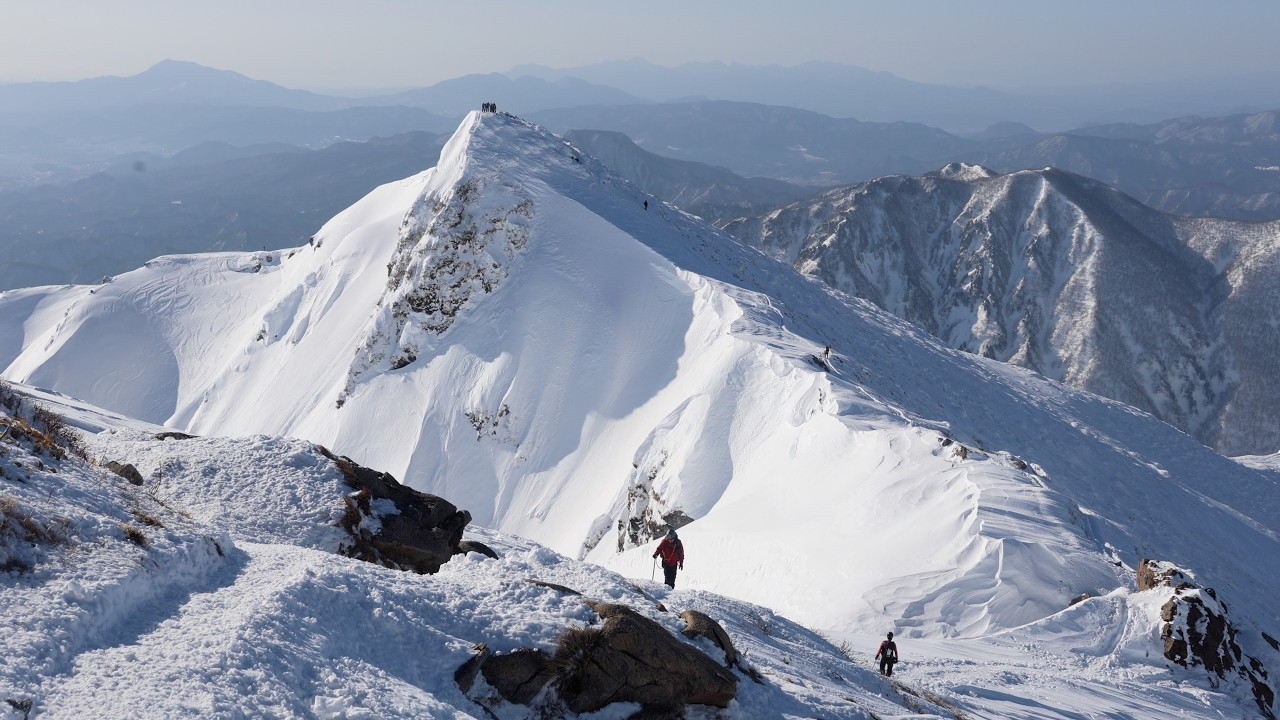260214 群馬県 谷川岳 西黒尾根と武尊山をゆく