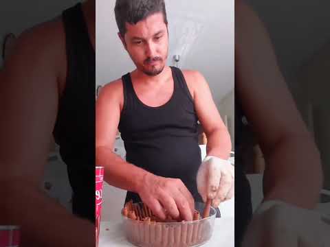 χριστουγεννιατικο γλυκό με 8 € υλικά