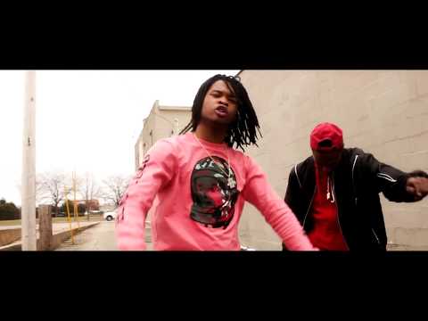 RjAlwaysTrippin - Swipe (Feat. Jiair )