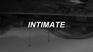 Crystal Castles - Intimate (Lyrics/Sub Español)