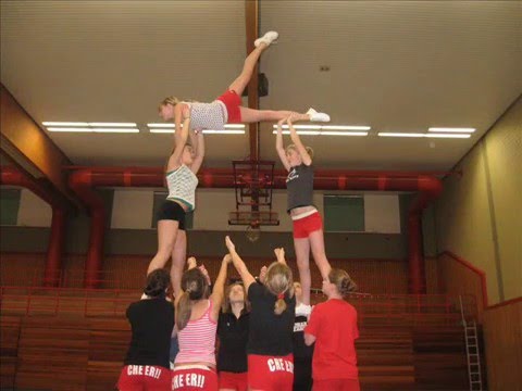 juniorhearts cheerleader