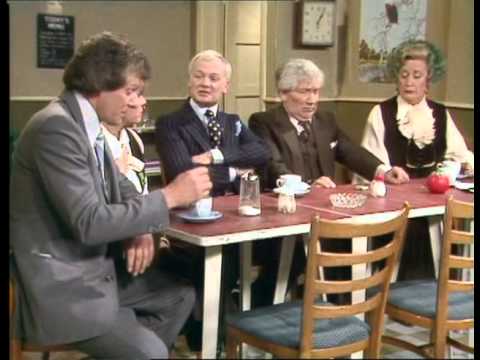 Are You Being Served? - S07E07 - The Agent