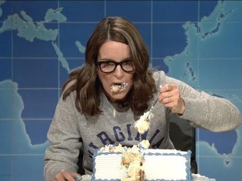 Tina Fey, an ‘SNL’ and UVA Alum, Urges Protesting With Cake on ‘Weekend Update’