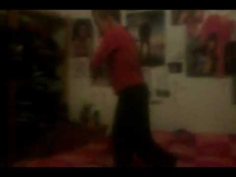 Mon petit frère Nathan Qui danse sur "Ambiance toi " J'Reyzs. Ft Souf