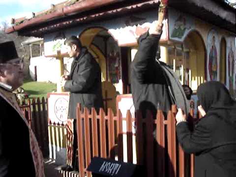 Troiţa pictată de la Ungureni (Berevoeşti) 4