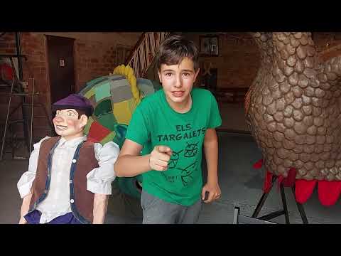 Quim fa Cultura - Manualitat de l'home de la Barra