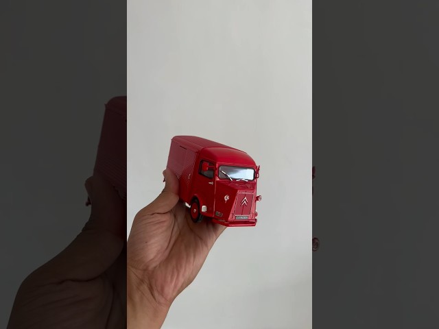 Vídeo relacionado con OPO 10 - Camión utilitario 1/24 Compatible con Citroen Tipo H (HY Welly 24019)