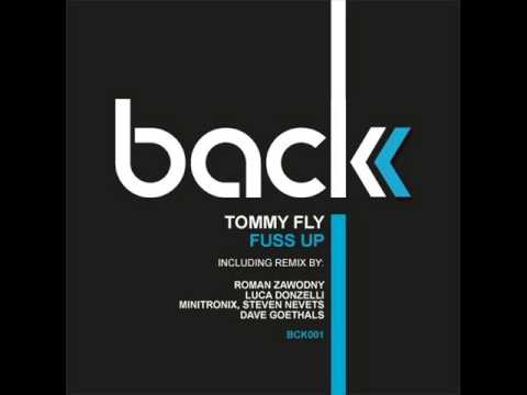 Tommy Fly - Fuss Up - Roman Zawodny