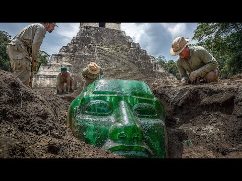 Geheimnisvolle grüne Maske bei der Maya-Pyramide gefunden – Das Grab eines verlorenen Königs?