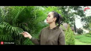 Download lagu Dimatamu - Sufian Suhaimi COVER By Vivi Olivia (BAPER) mp3