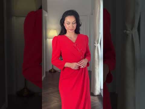 Rochie de ocazie lunga petrecuta Video