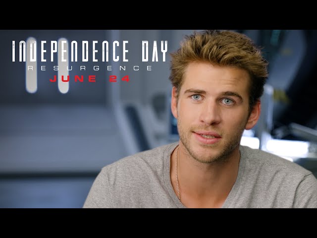 Independence Day: Resurgence Manning the Space Tug Featurette