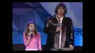 Billy Ray Cyrus &amp; Miley Cyrus - Holding On To A Dream