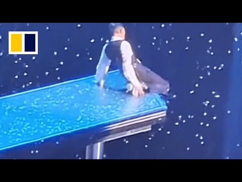 Hong Kong singer Andy Lau apologises for heart-stopping incident at Shanghai concert