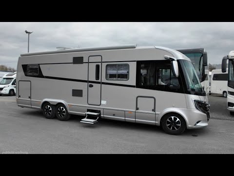 MOTORHOME like new DUE TO BEREAVEMENT NIESMANN BISCHOFF Arto 88E used low km