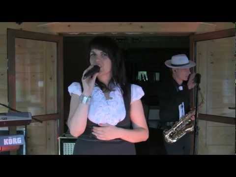 Venea - Una Paloma Blanca