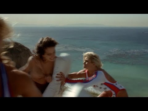 Female Muscle clip 813 - Hot Shots Part Deux