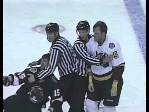 Kip Brennan vs Wade Brookbank