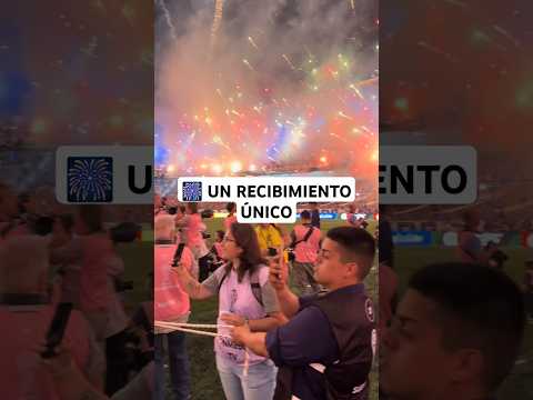 "TREMENDO LO QUE FUE EL RECIBIMIENTO EN EL CILINDRO" Barra: La Guardia Imperial &bull; Club: Racing Club