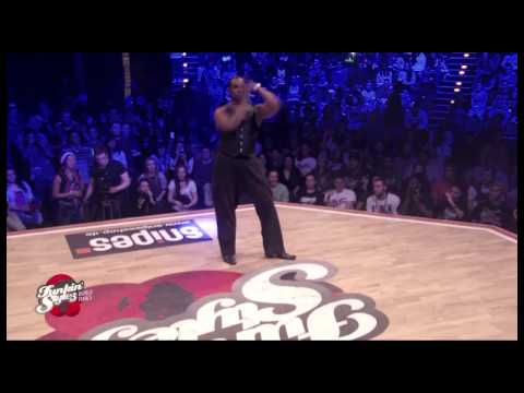 ARCHIE BURNETT Funkin Stylez 2012 Berlin Tempodrom_Judge Demo .mov
