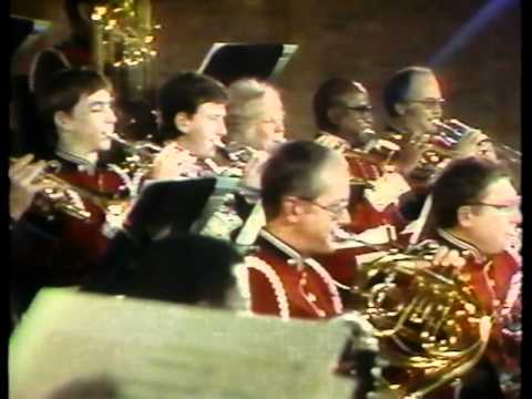 Introduction & Brasses to the Fore, HC Band, Concert #1, Chap 1