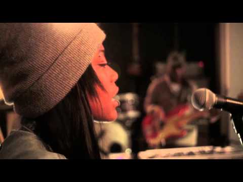 AOSOON - Same Difference (live)