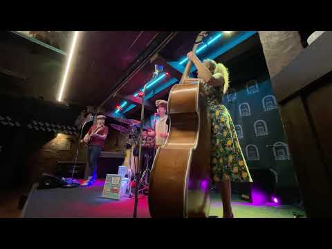 The Swamp Shakers is live in Tartu