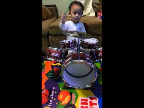 danish amsyar beat drum