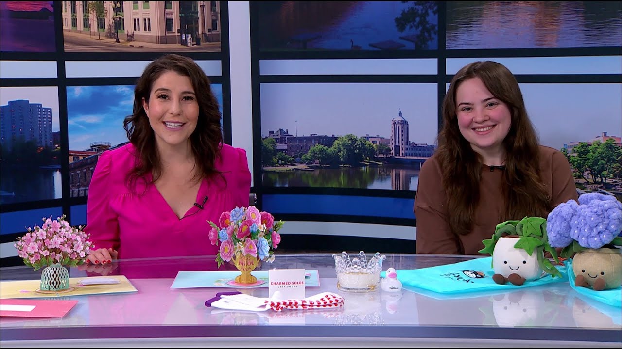 Gifts That Keep Giving: A New Perspective on Holiday Giving