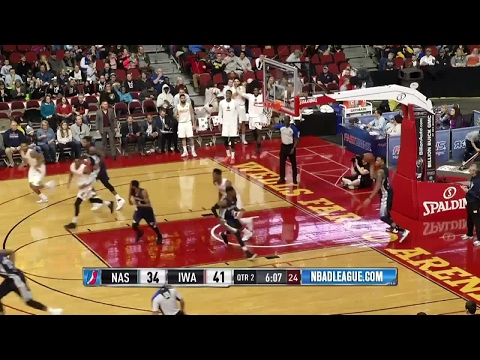 Derek Cooke Jr. with the dunk!