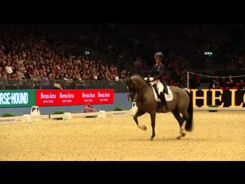 Charlotte Dujardin breaks another World Record