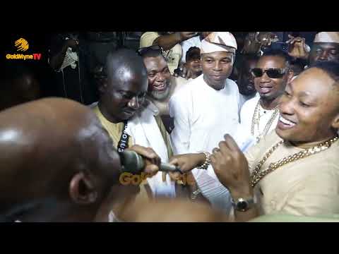 FUJI MAESTRO ATAWEWE HAILS MUSTAPHA SEGO, THROWS SHADE AT MC OLUOMO ON STAGE